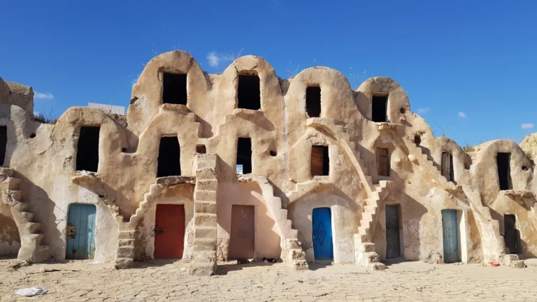 Dunes, oasis et aventures au cœur du désert
